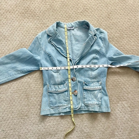 OXYGENE Women’s Light Blue Pockets 2 Button Tapered Fitted Jean Jacket-Size 1/2‎ - Picture 6 of 6
